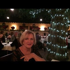 Meet your Posher, Carolyn